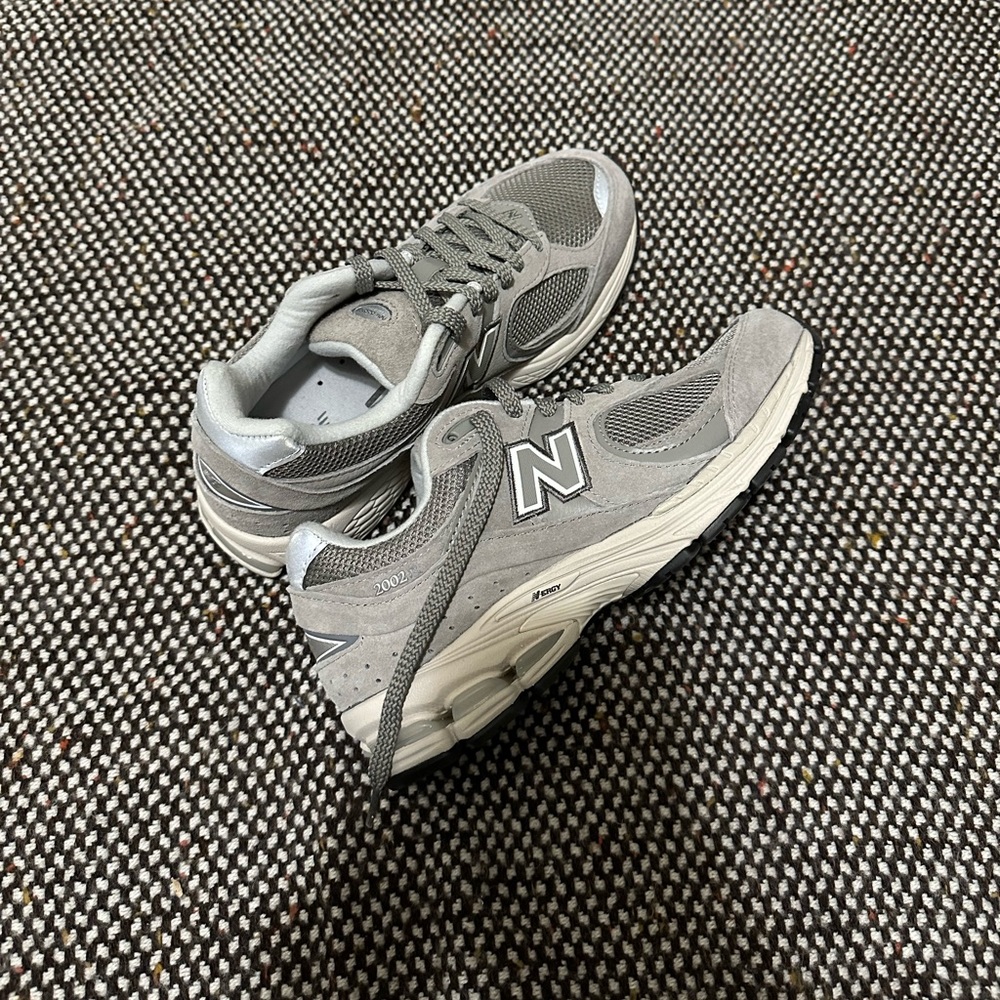 brand new, new balance sneakers